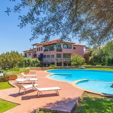Apartamento Verdemare - With Pool Porto Rotondo
